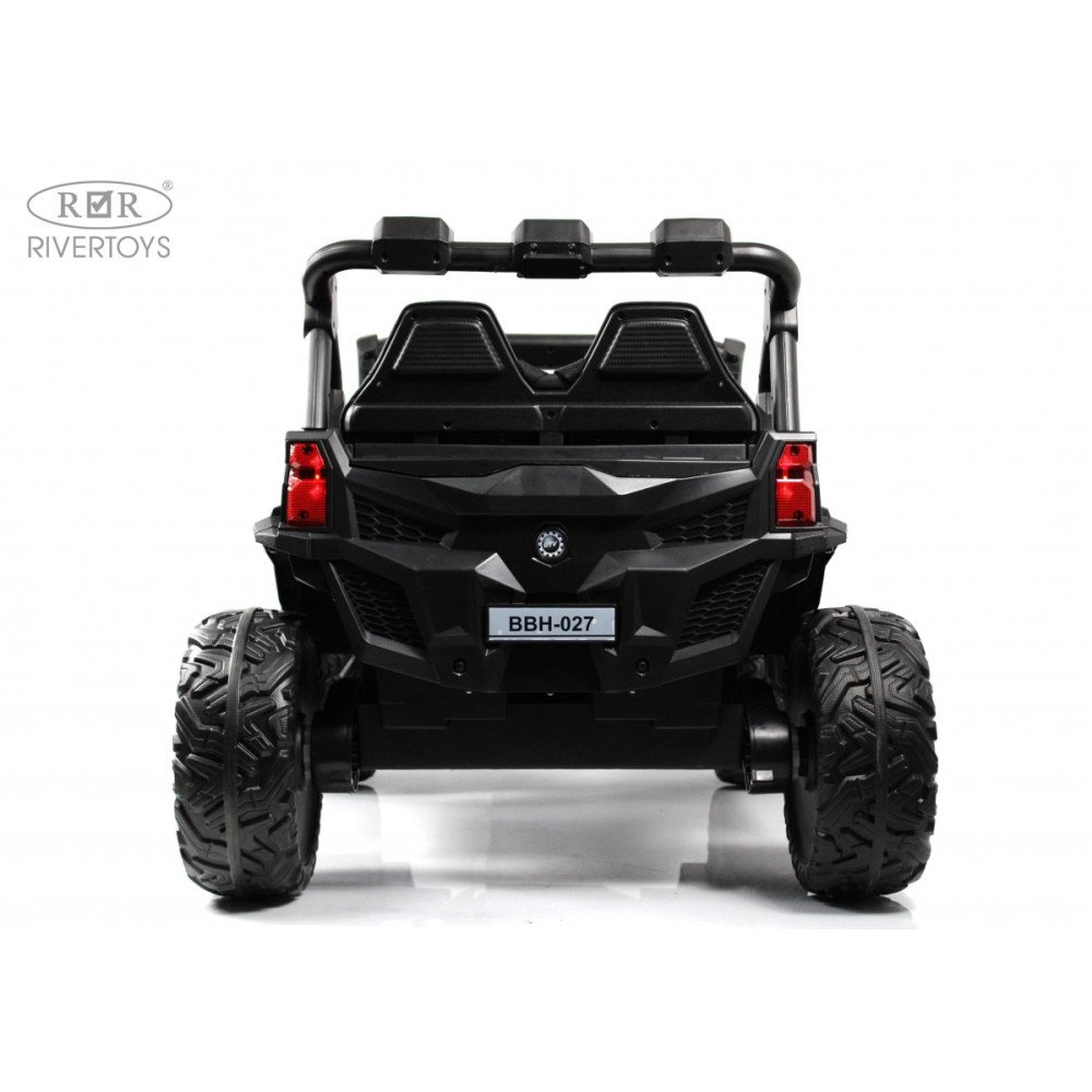 Двухместный электромобиль K777KK LUX 4WD кремовый