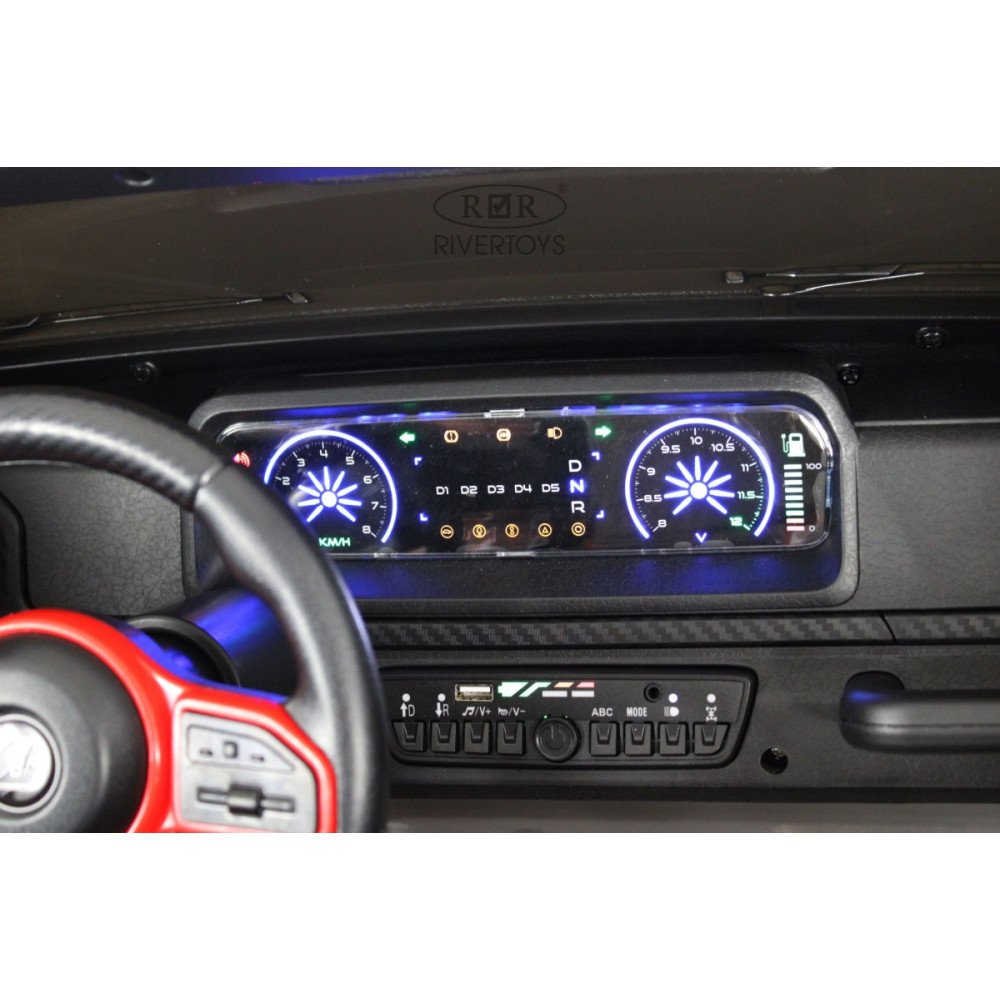 Детский автомобиль Mercedes-Benz Brabus Z888ZZ белый