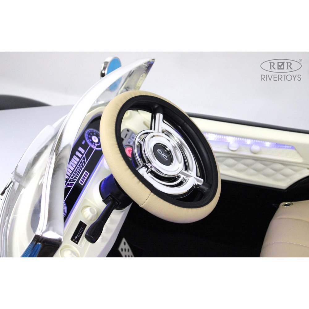 Детская машина Rolls-Royce (E444EE) черный глянец