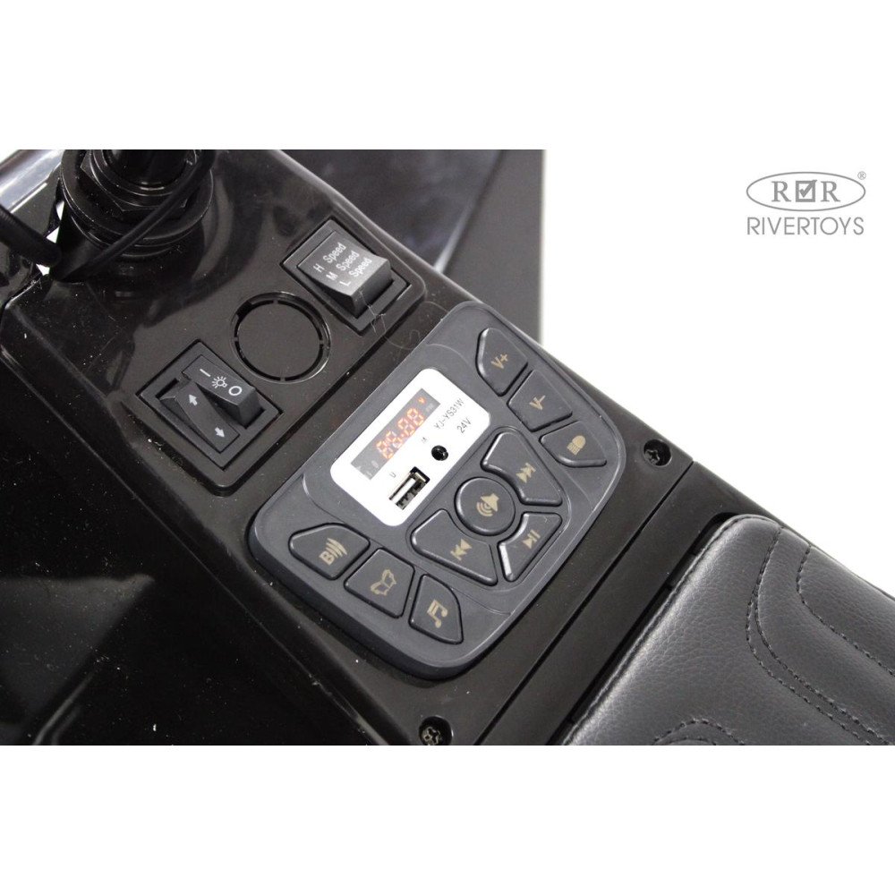 Мощный электроквадроцикл M009MM черный