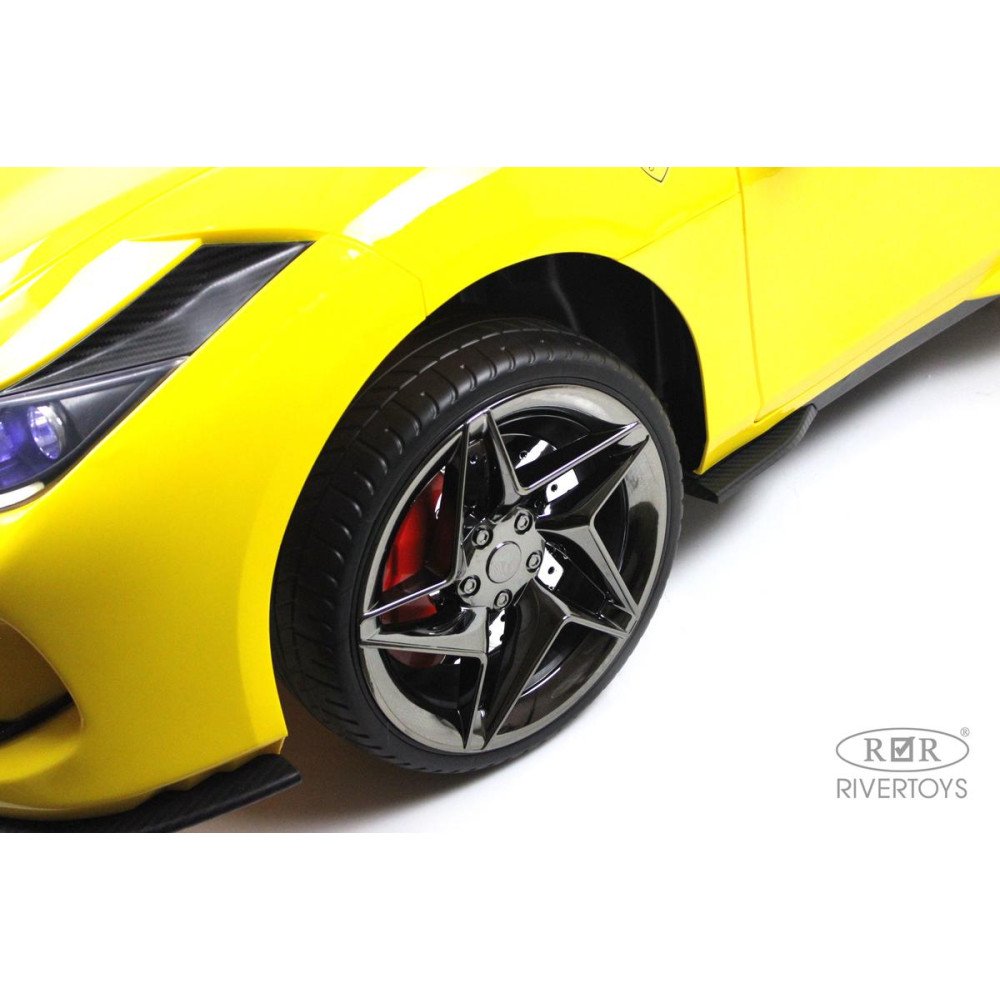 Детский электромобиль Ferrari F111FF желтый глянец