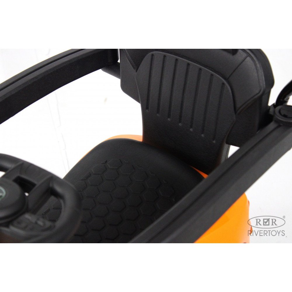 Детская машина Mercedes Z005ZZ-M оранжевая