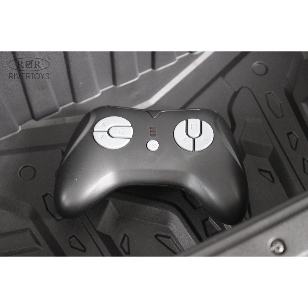 Электромобиль багги C777CC зеленый, полный привод