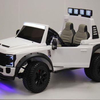 Детский электромобиль Ford Super Duty (A888MP) белый