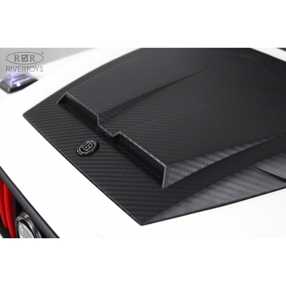 Детский автомобиль Mercedes-Benz Brabus Z888ZZ белый