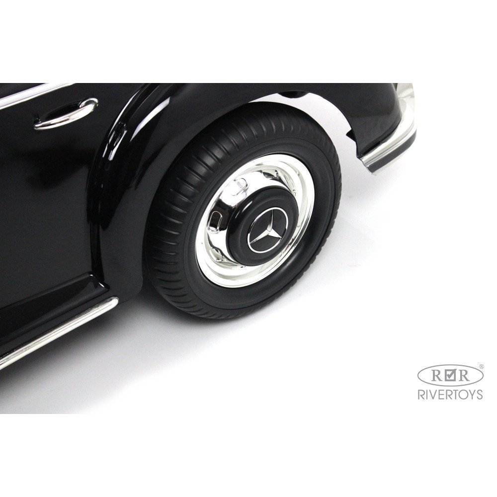 Детский электромобиль Mercedes 300S черный глянец