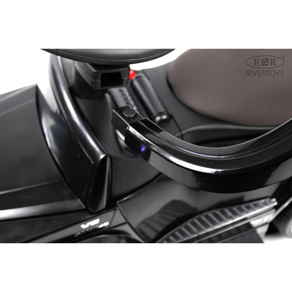 Детский толокар Mercedes-Benz G63 (Z001ZZ-C) черный бриллиант