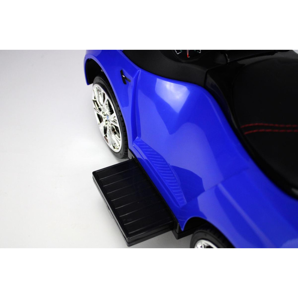 Детский толокар BMW M5 (A999MP-H) синий