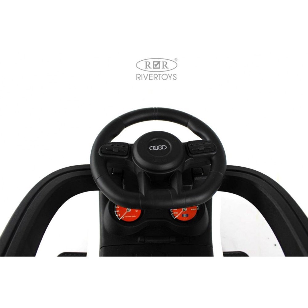 Детский толокар Audi Z005ZZ-A белый