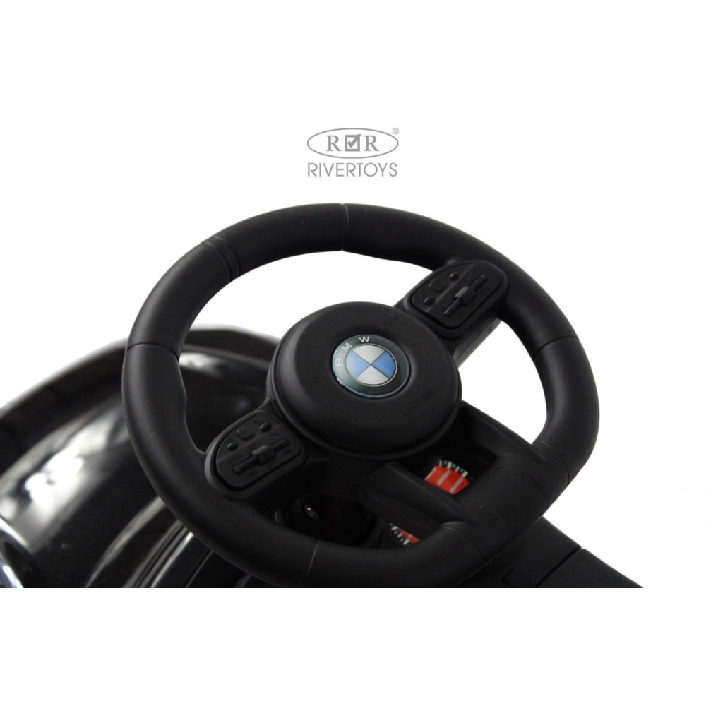 Детский толокар BMW Z004ZZ-B черный