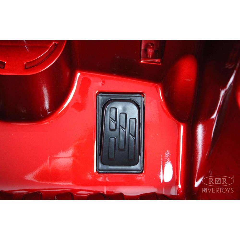 Детский электромобиль Toyota Land Cruiser М555БХ красный глянец