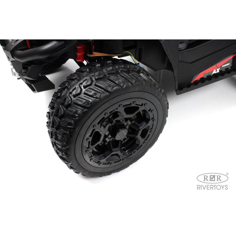 Детский электромобиль C111CC-C красный