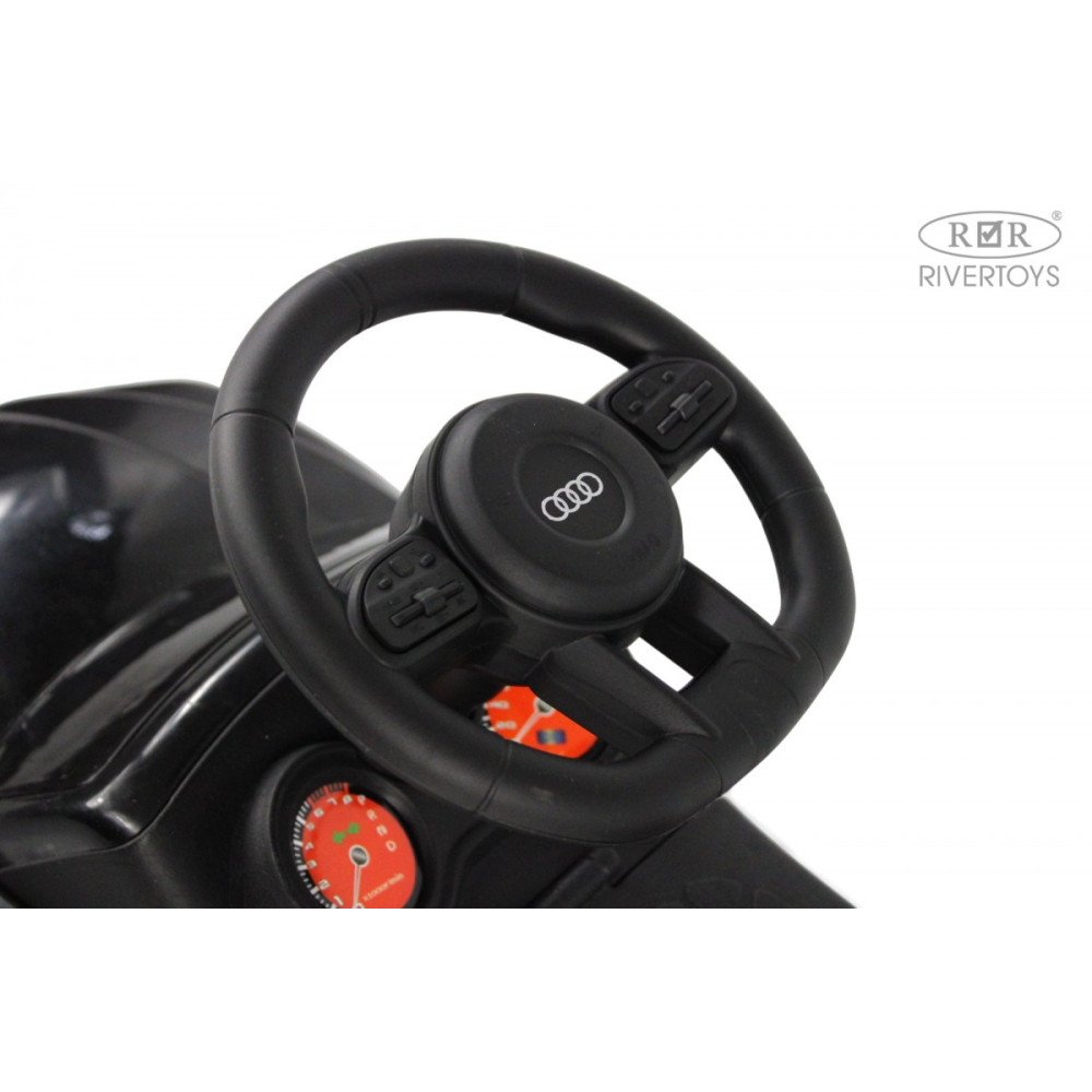 Толокар Audi Z004ZZ-A черный с музыкальным рулём и световыми фарами