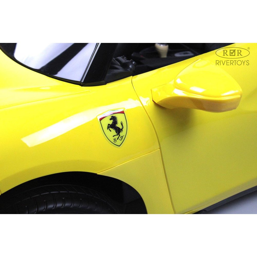 Детский электромобиль Ferrari F111FF желтый глянец