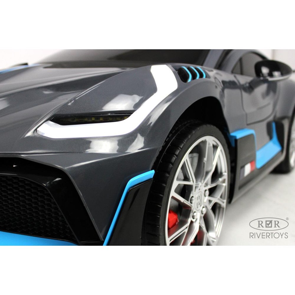 Детская машина Bugatti Divo (HL338) серый, с пультом