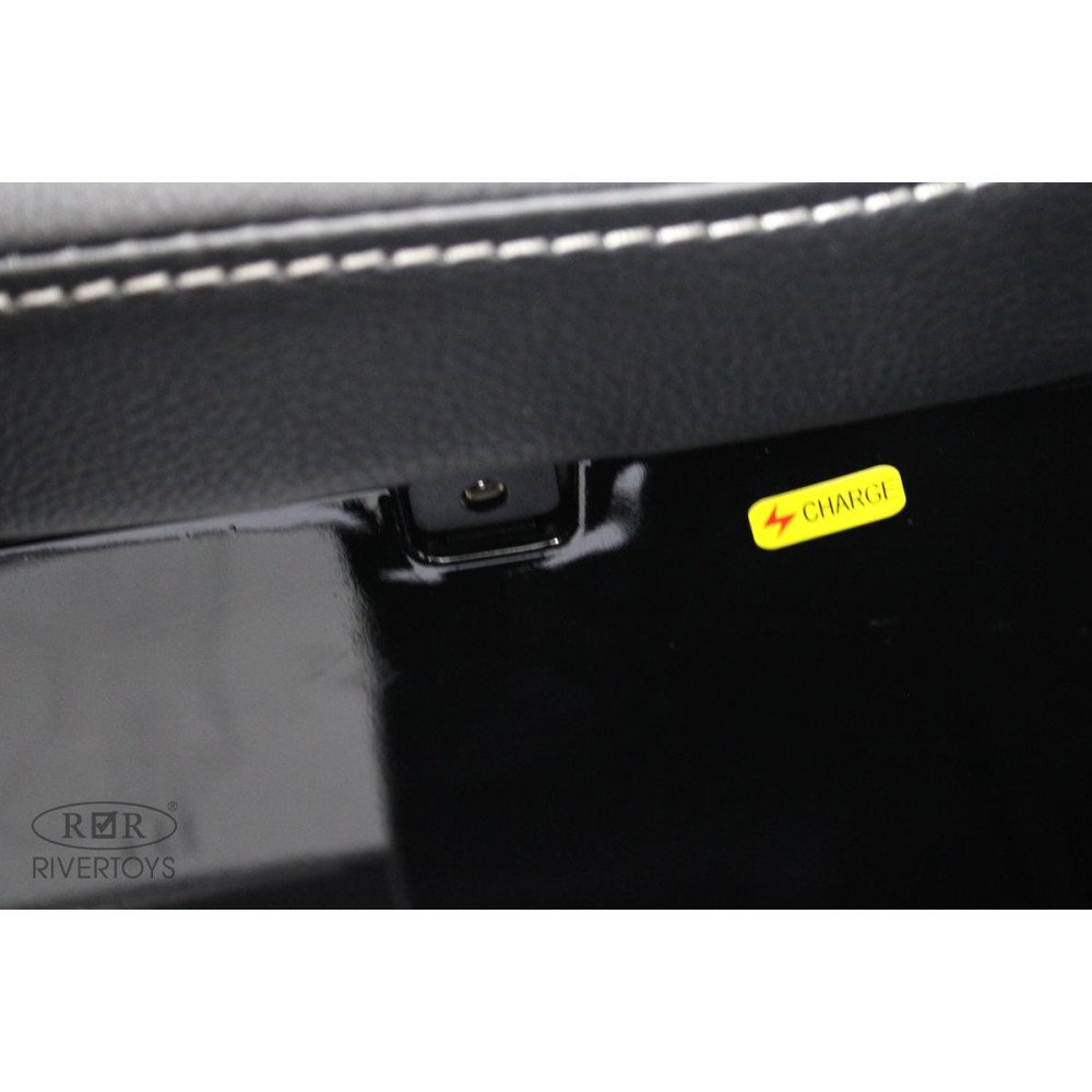 Детский электромобиль Range Rover Y999YY черный глянец