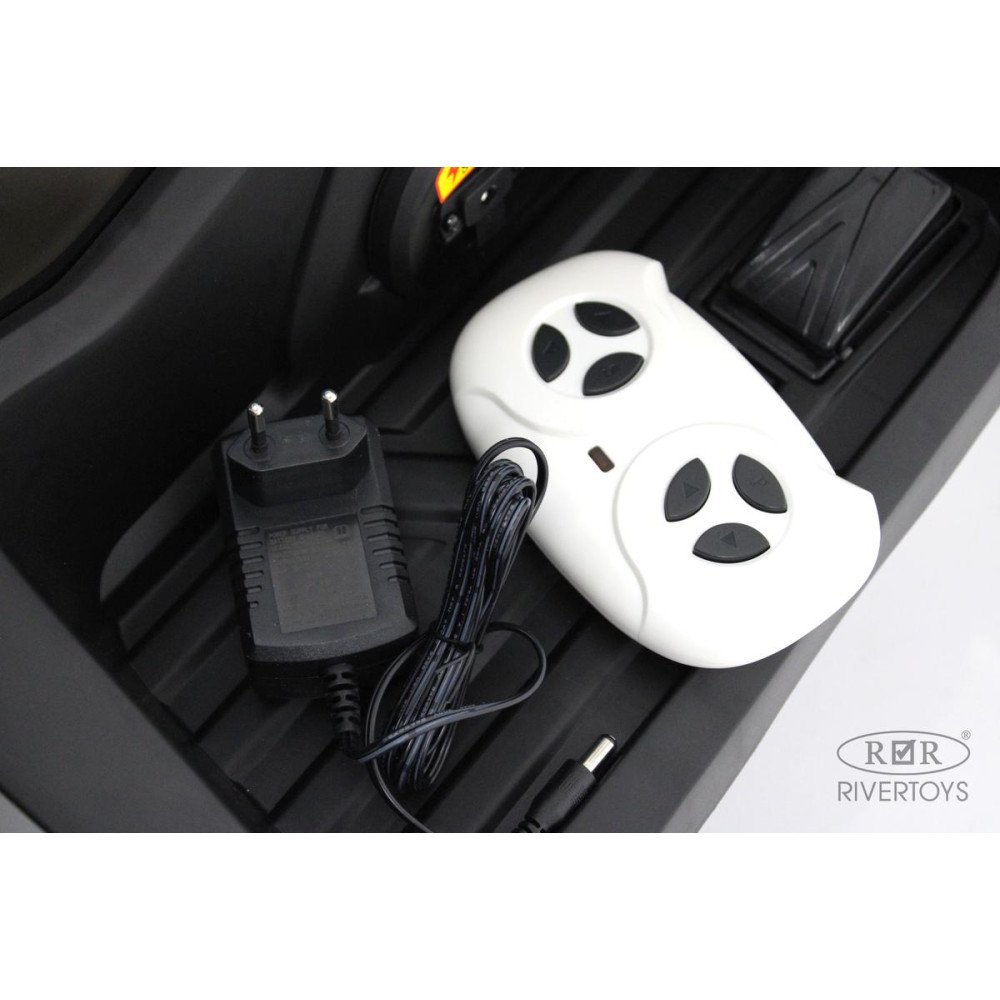 Полноприводный квадроцикл McLaren JL212 (P111BP) серый