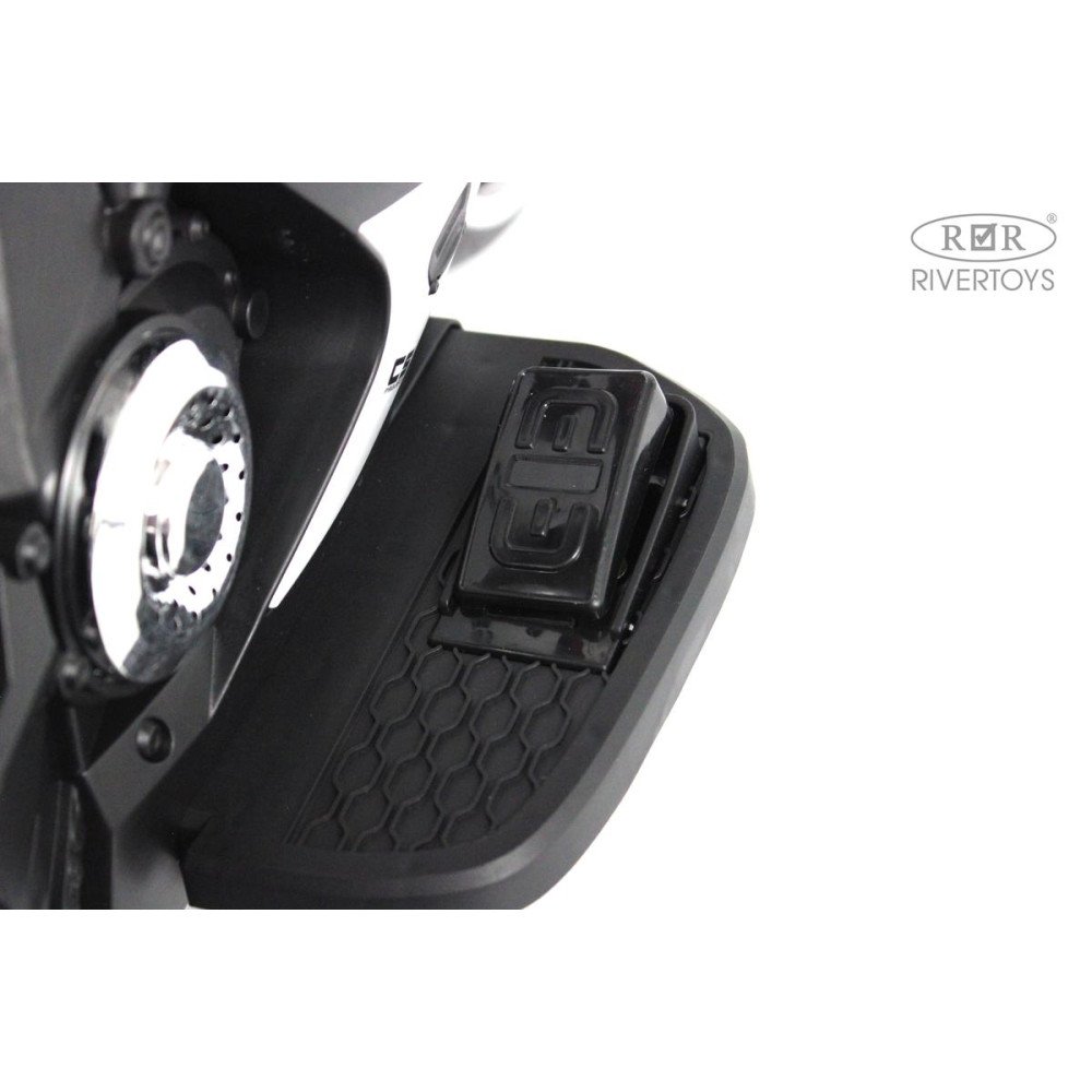 Электротрицикл K222AM красный