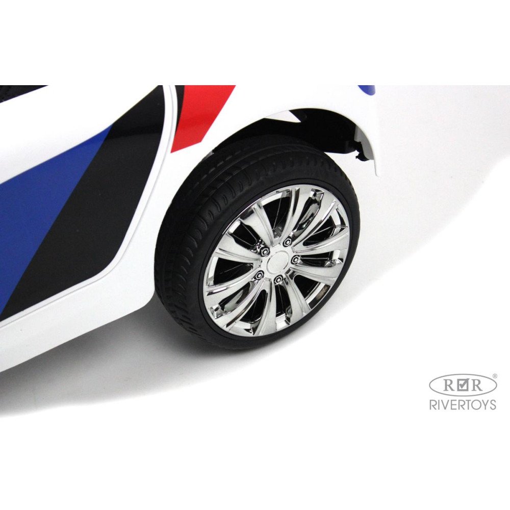 Детский электромобиль BMW F444FF белый
