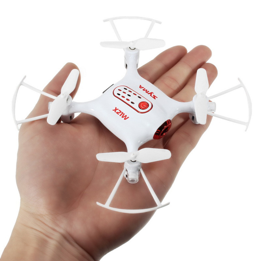 Квадрокоптер с камерой недорогой. Квадрокоптер Syma x21w. Syma x21w Blue. Квадрокоптер Syma x21 с камерой. Квадрокоптер Syma x21w черный.