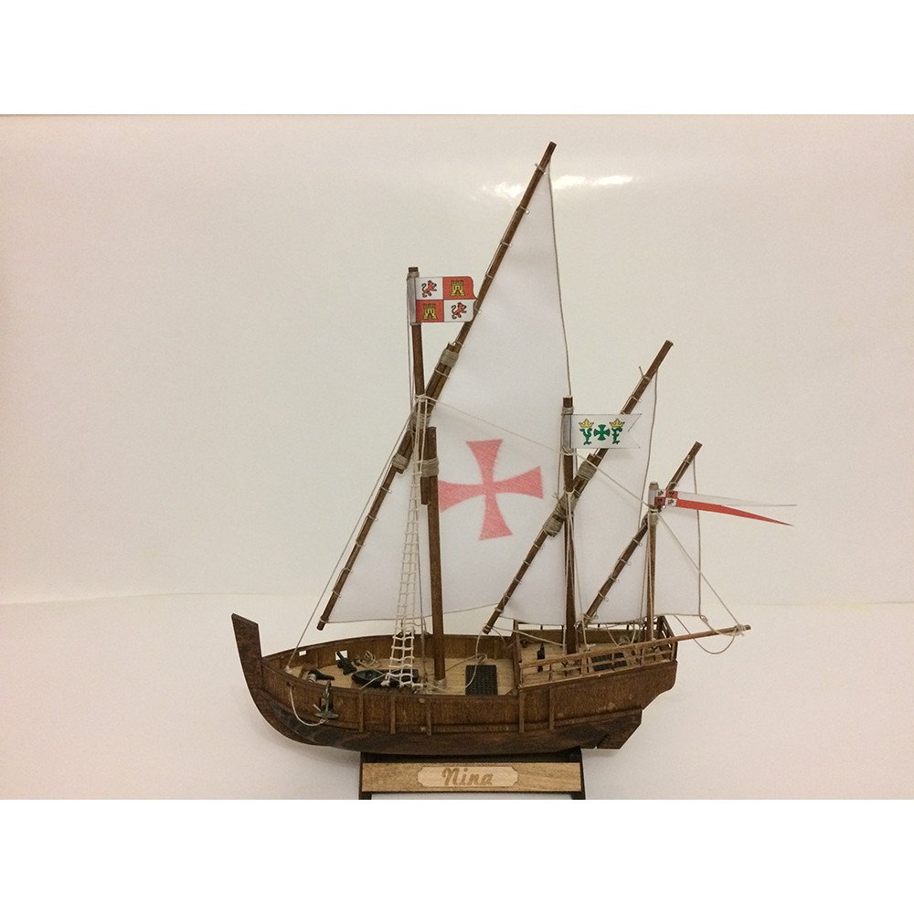 Конструктор из дерева корабль КАРАВЕЛЛА La Nina с инструментами - K09N