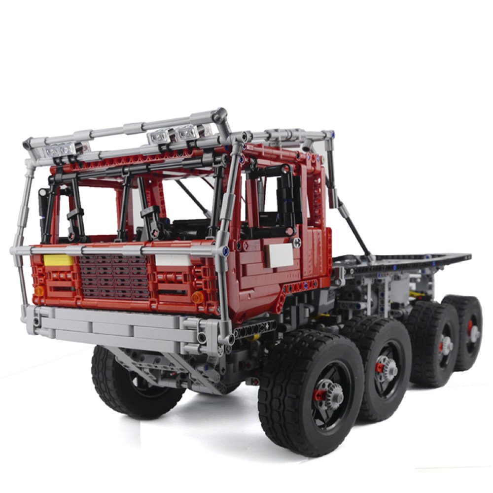 Конструктор Lepin 23012 Tatra 813 Trial Truck 8x8 - Technic 1963