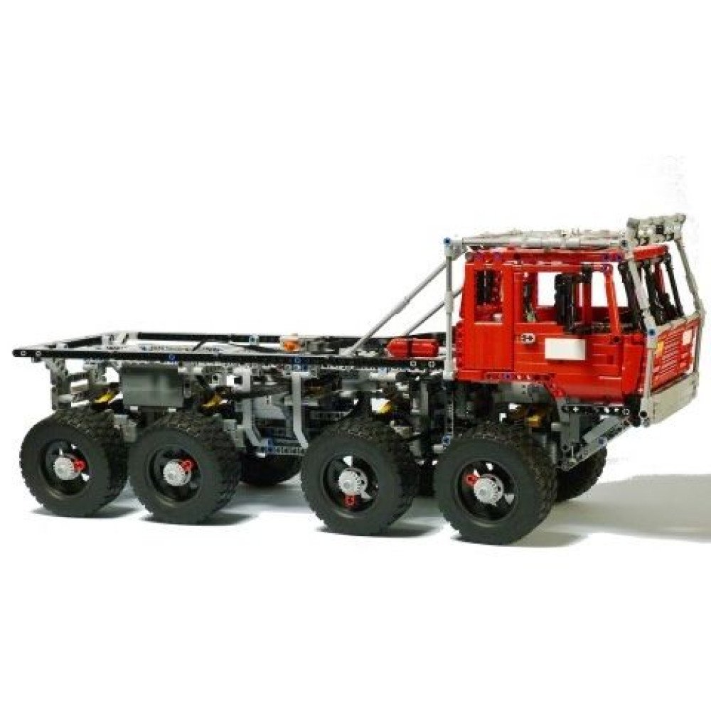 Конструктор Lepin 23012 Tatra 813 Trial Truck 8x8 - Technic 1963