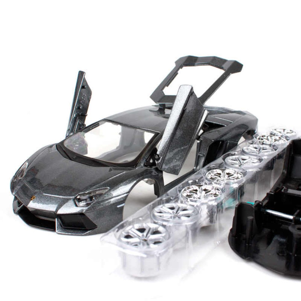 Сборная металлическая модель Maisto Lamborghini Aventador Coupe 1:24 - 39900