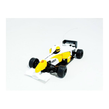 Радиоуправляемый гоночный автомобиль